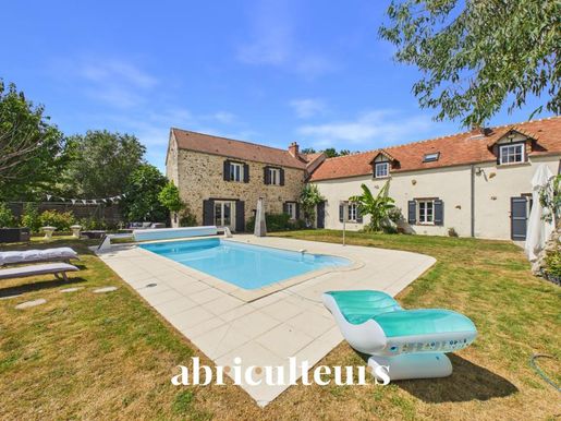 Maison 7 pièces 250 m² · à Vert-le-Grand · 250 m² · 590 000 €