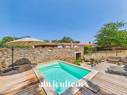 Maison 5 pièces 131 m² · à Le Pellerin · 131 m² · 458 900 €