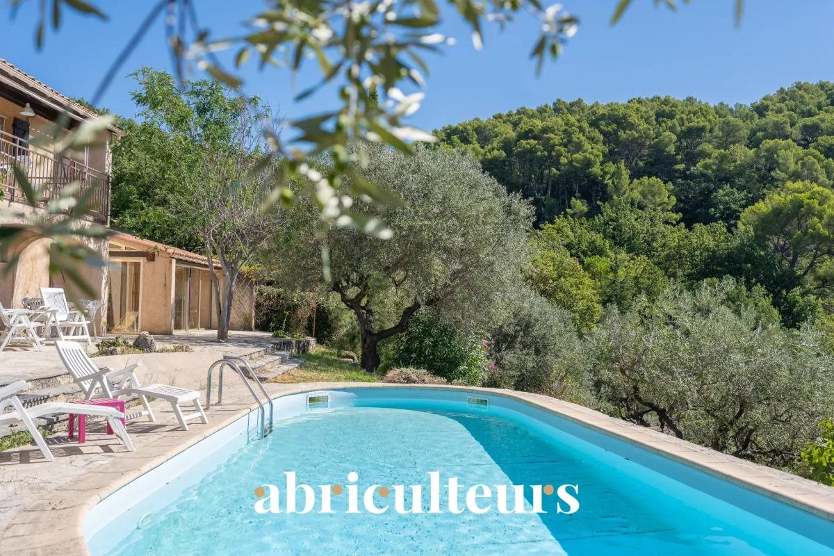 Maison à vendre, 150m², Seillans