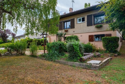 Maison 6 pièces 112 m² · à Varanges · 112 m² · 285 000 €