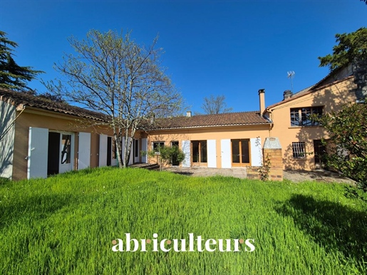 Maison 7 pièces 162 m² · à Cognac · 162 m² · 225 000 €