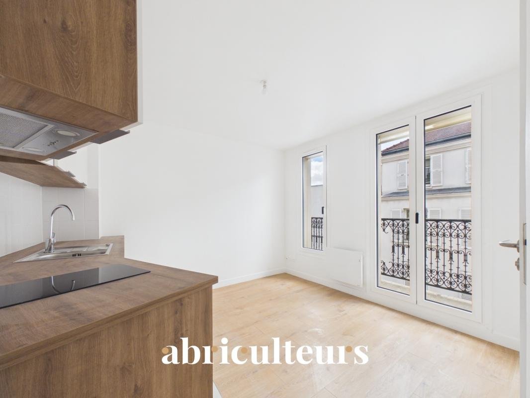Appartement – Paris 18 - Vue 2
