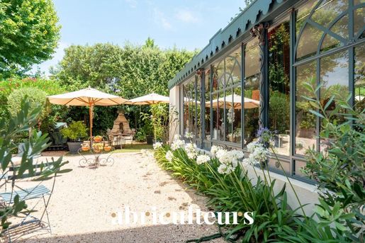 Maison 15 pièces 495 m² · à Bouc-Bel-Air · 495 m² · 2 390 000 €