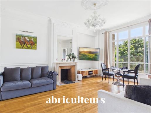Appartement 7 pièces 188 m² · à Saint-Mandé · 188 m² · 1 895 000 €