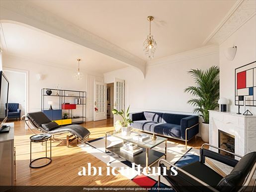 5 pièces 105 m² · à Paris 20ème · 105 m² · 814 000 €