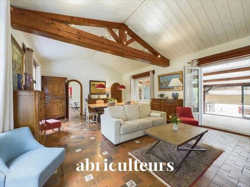 8 pièces 233 m² · à L'Epine · 233 m² · 1 345 495 €
