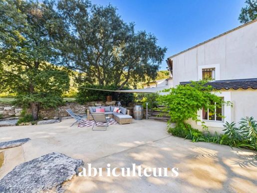Maison 5 pièces 155 m² · à Cheval-Blanc · 155 m² · 770 000 €