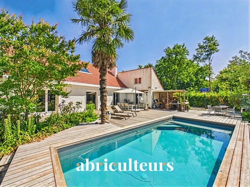 Maison 6 pièces 179 m² · à Sautron · 179 m² · 624 090 €