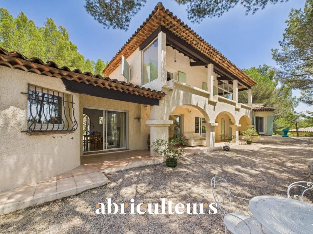Maison à vendre, 256m², Ventabren