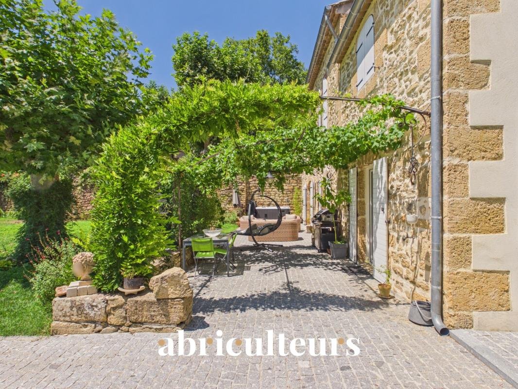 Maison à vendre, 249m², Grans