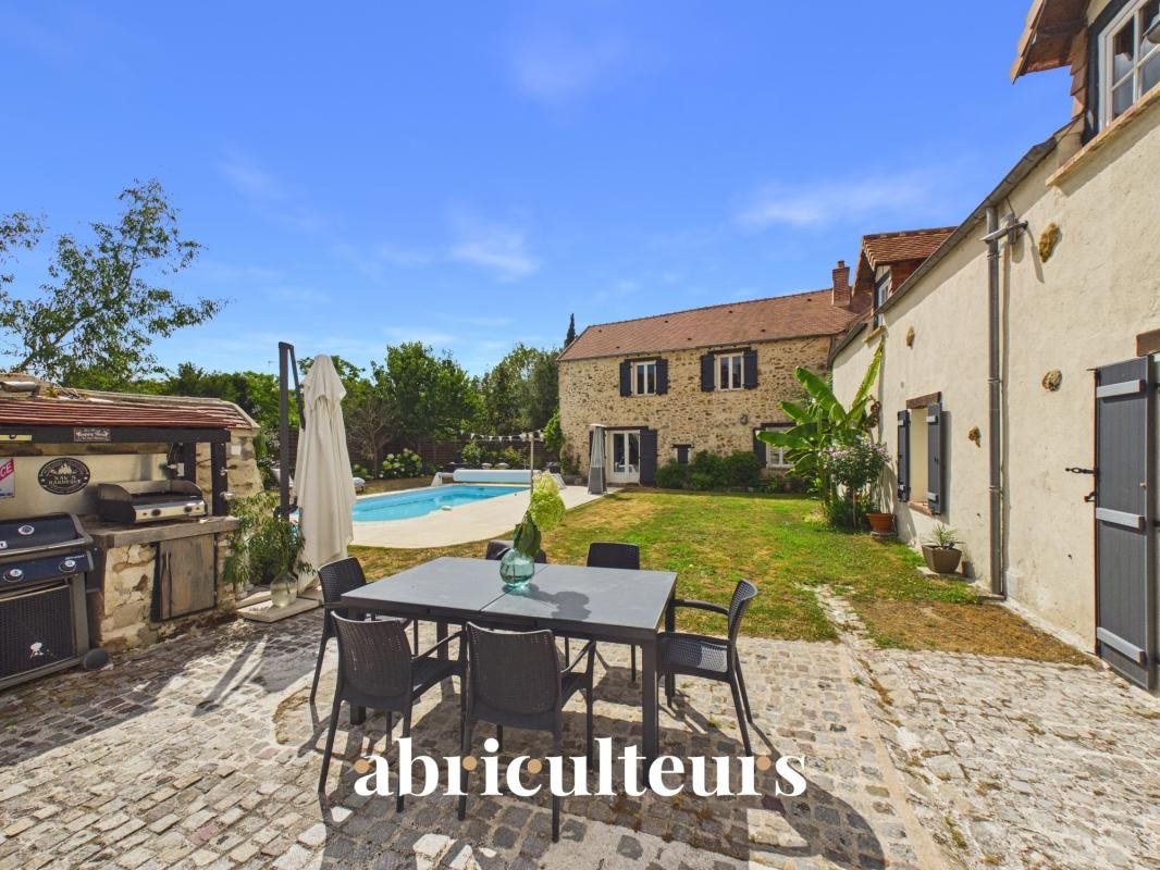 Maison à vendre, 250m², Vert-le-Grand