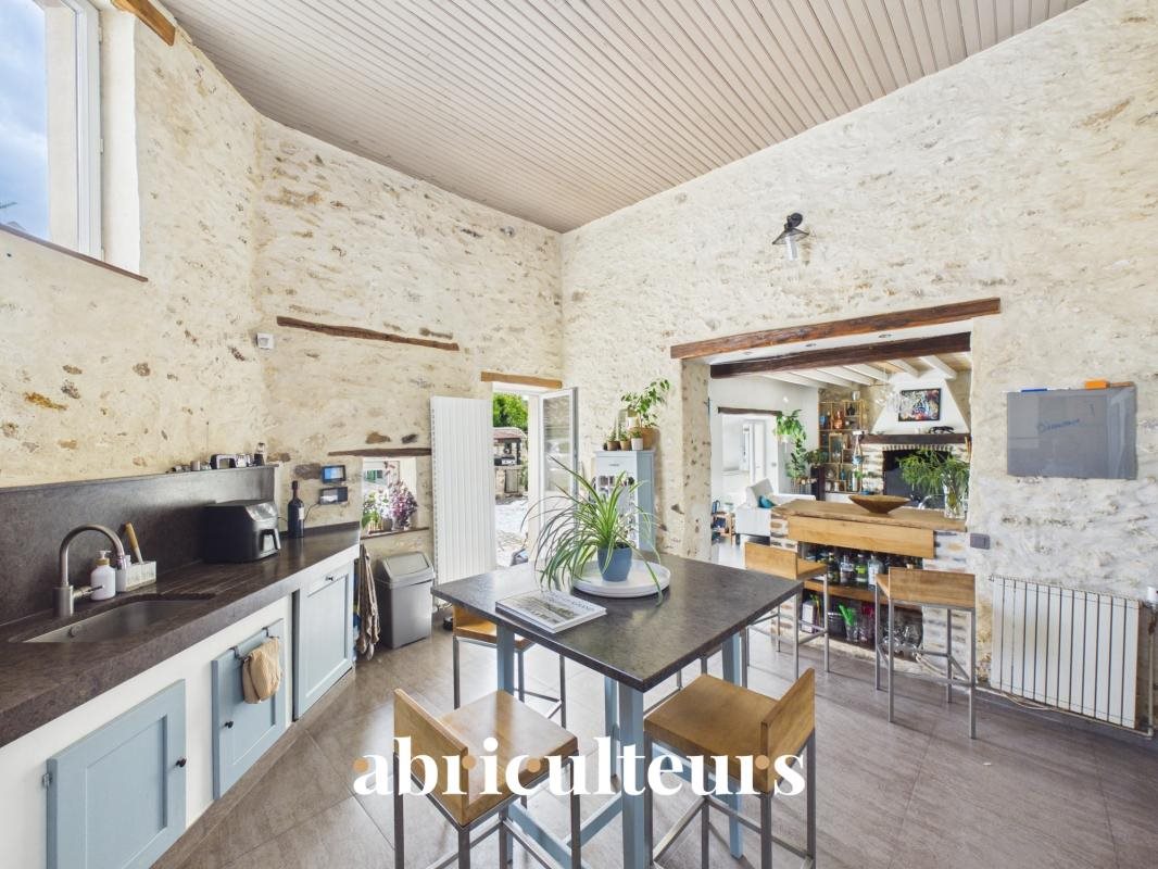 Maison à vendre, 250m², Vert-le-Grand