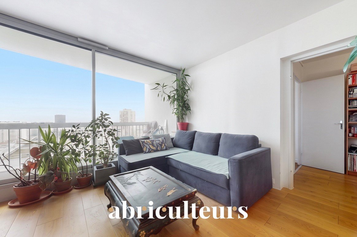 Appartement – Paris 19 - Vue 2