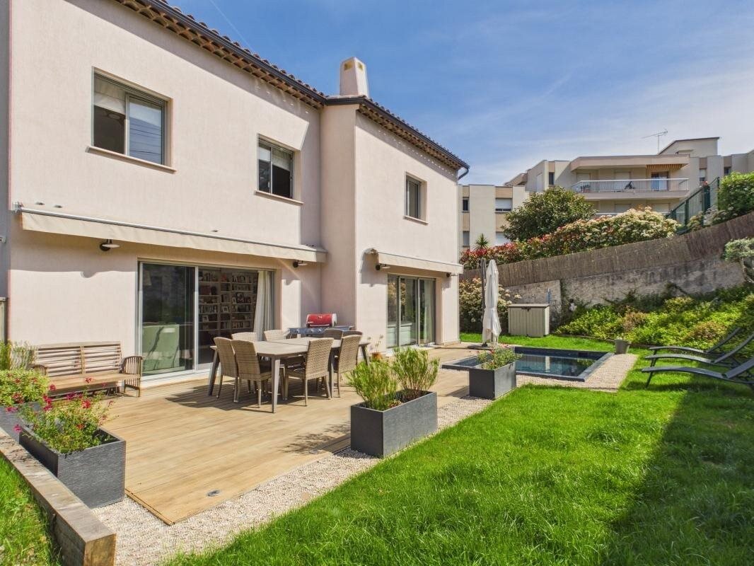 Maison à vendre, 120m², Saint-Laurent-du-Var