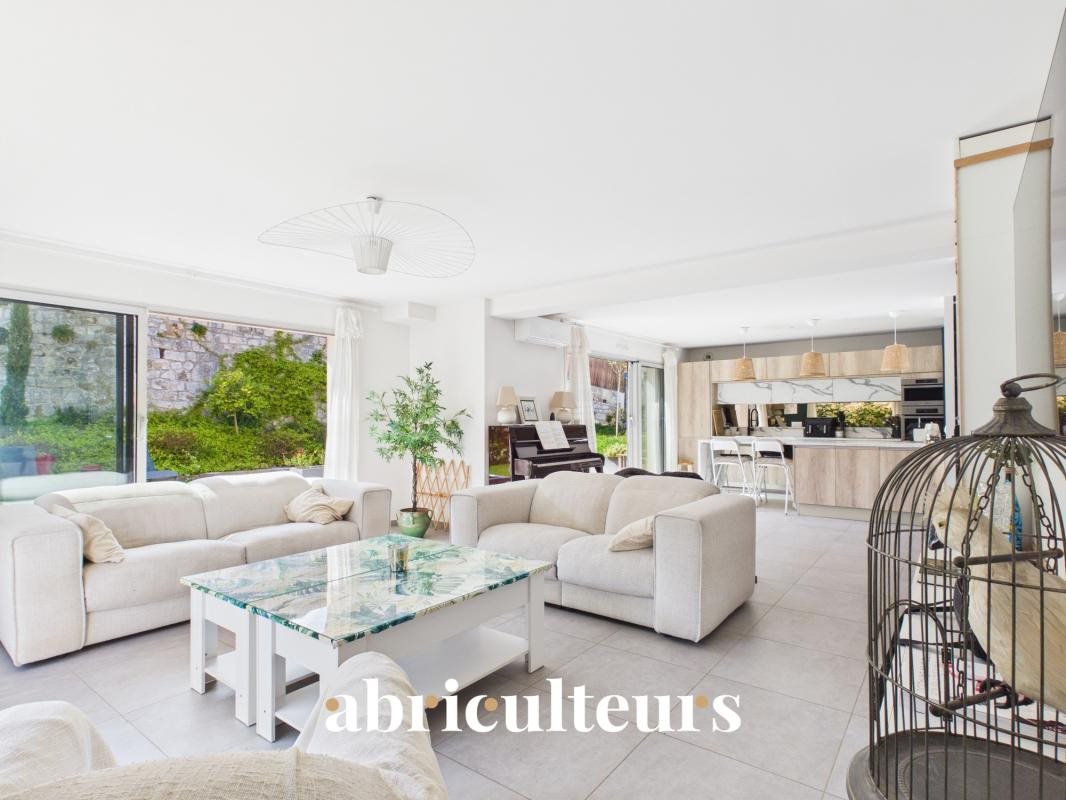 Maison à vendre, 120m², Saint-Laurent-du-Var