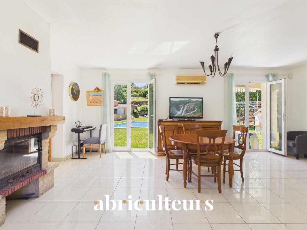 Maison à vendre, 124m², Saint-Chamas