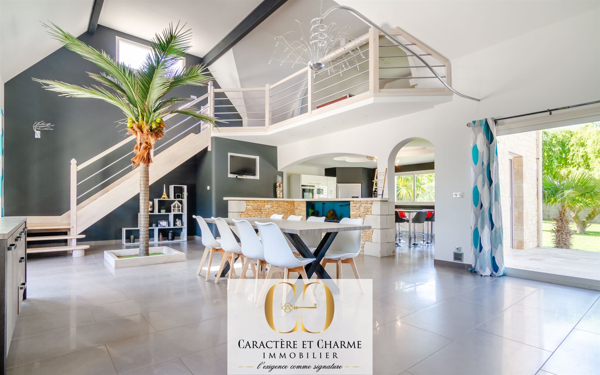 Maison à vendre, 316m², Gourdon