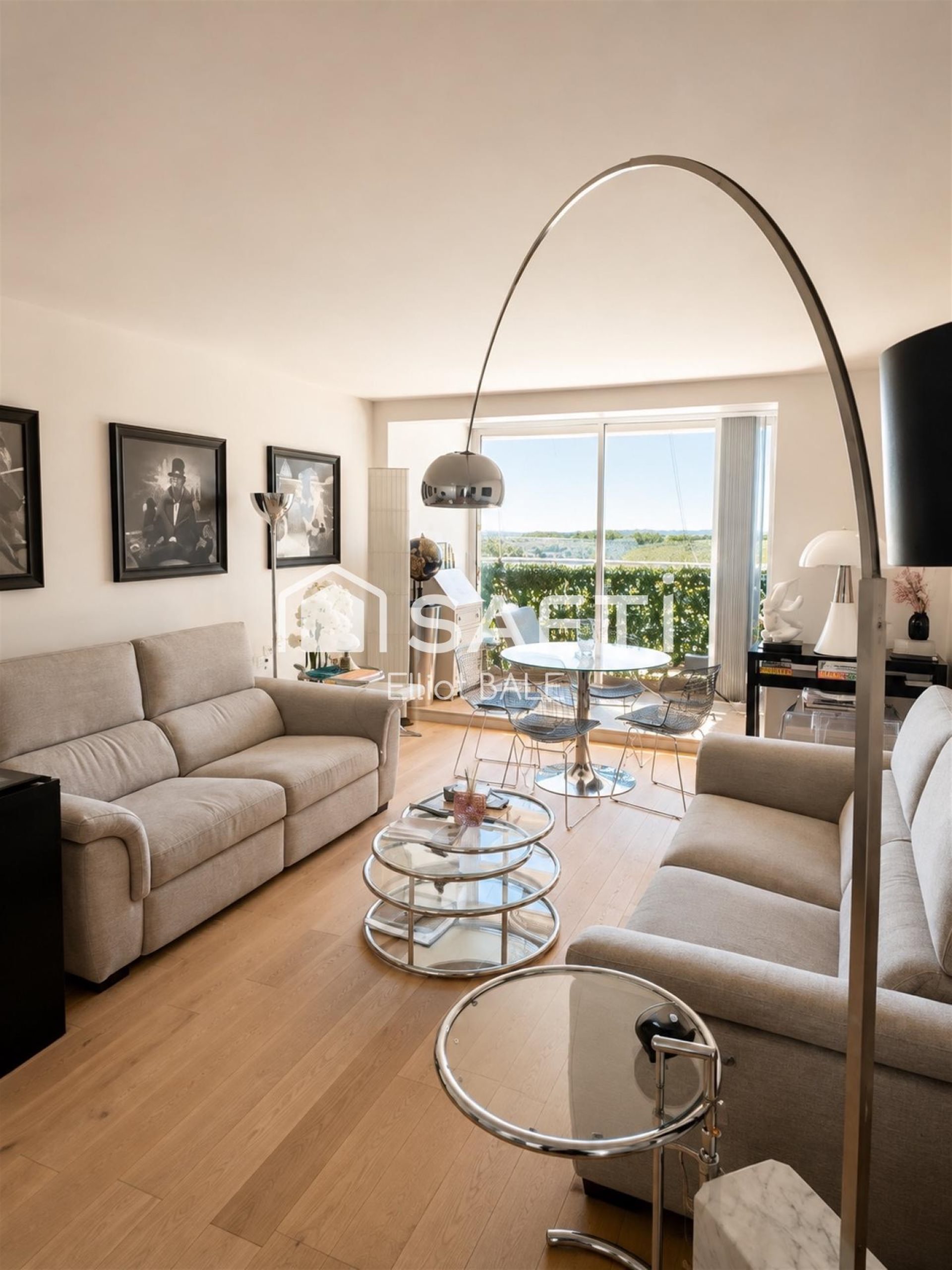 Appartement à vendre, 91m², Saint-Tropez