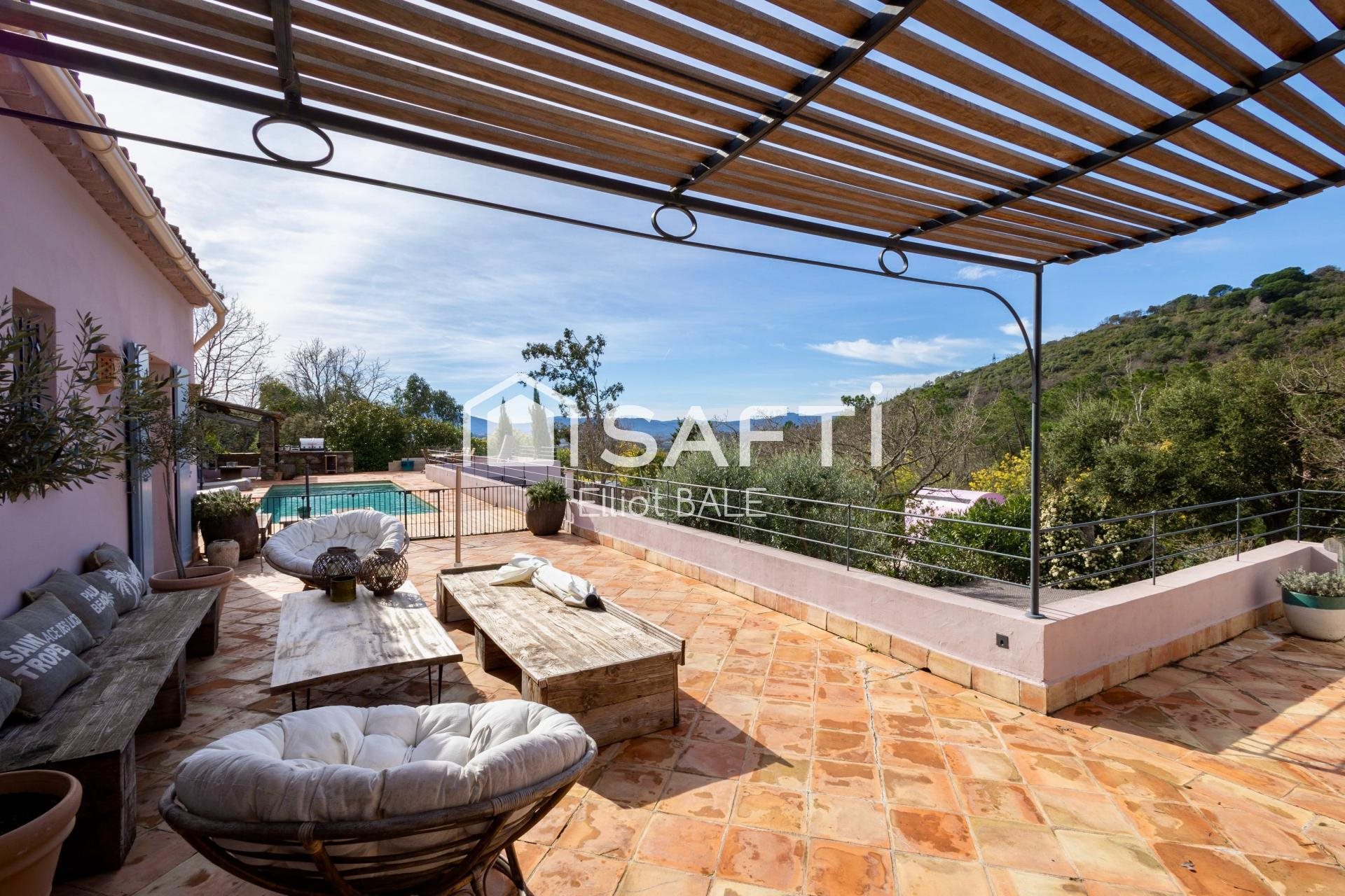 Maison à vendre, 300m², Grimaud