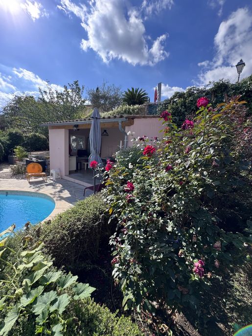 Maison 6 pièces 115 m² · à Grasse · 115 m² · 650 000 €