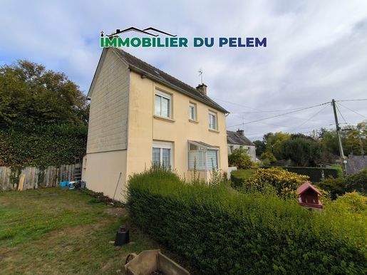 Maison 4 pièces 75 m² · à Maël-Carhaix · 75 m² · 75 000 €