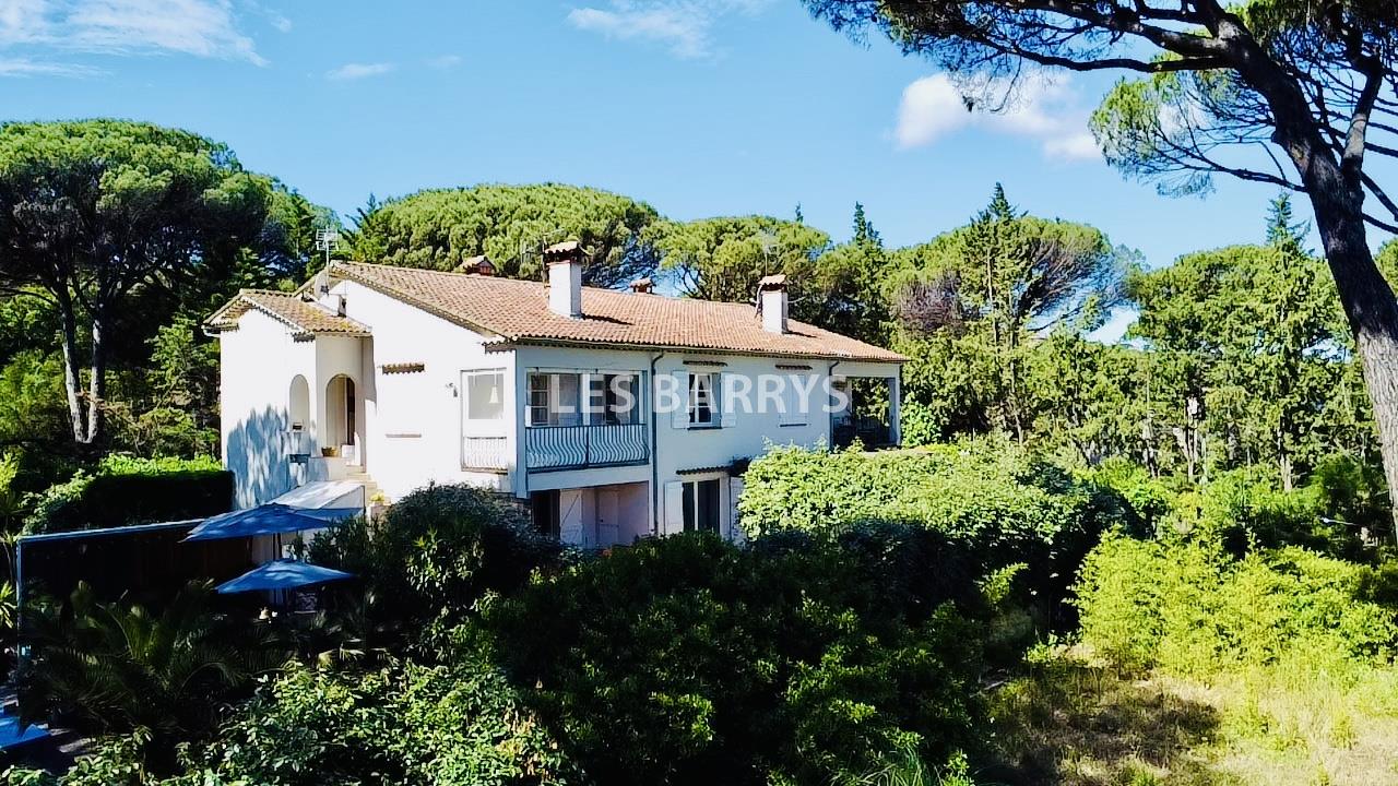 Maison à vendre, 320m², Gassin