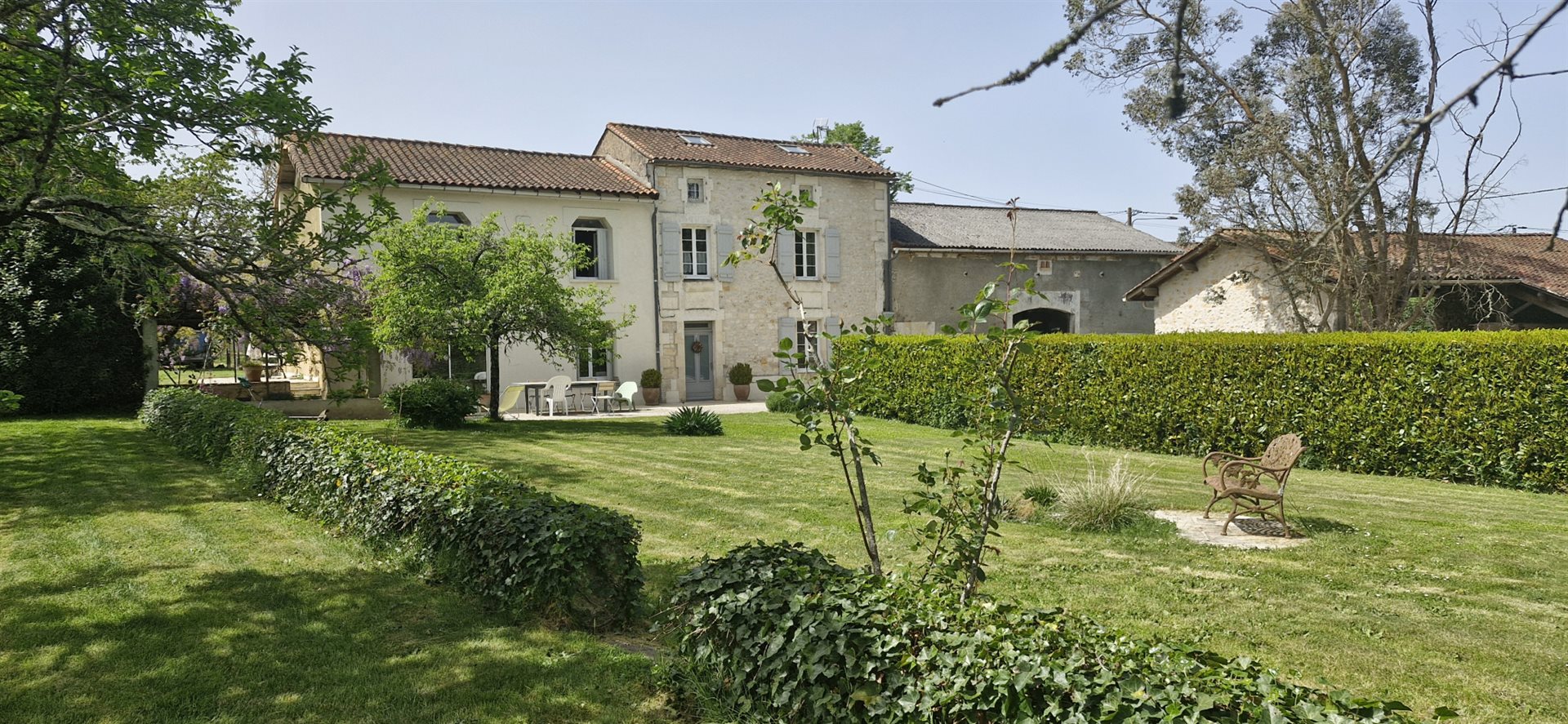 Bunzac 300m²