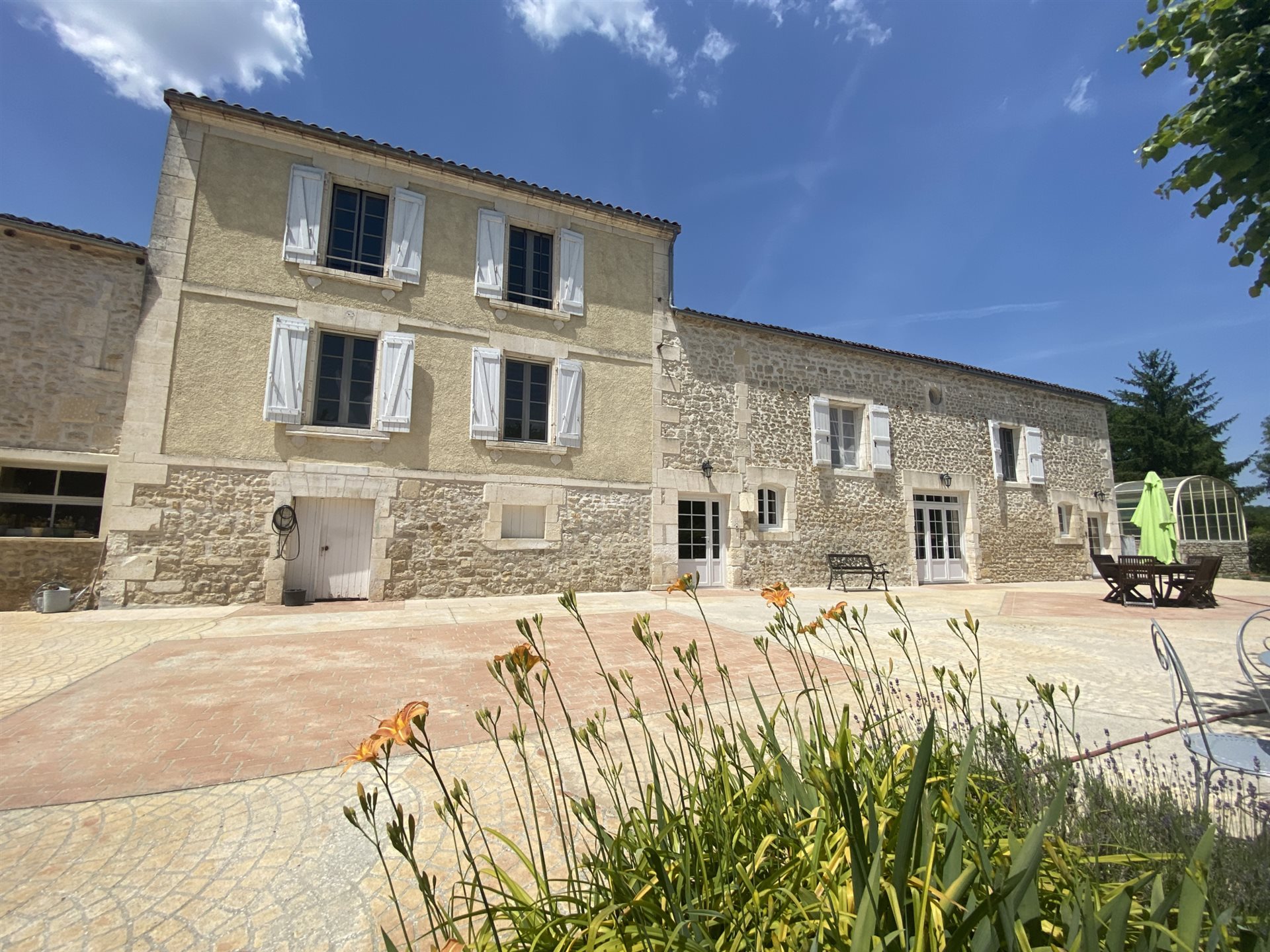 Maison à vendre, 343m², Asnières-sur-Nouère