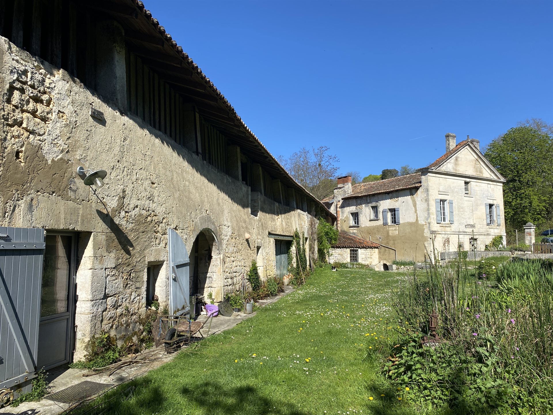 Maison à vendre, 290m², Puymoyen