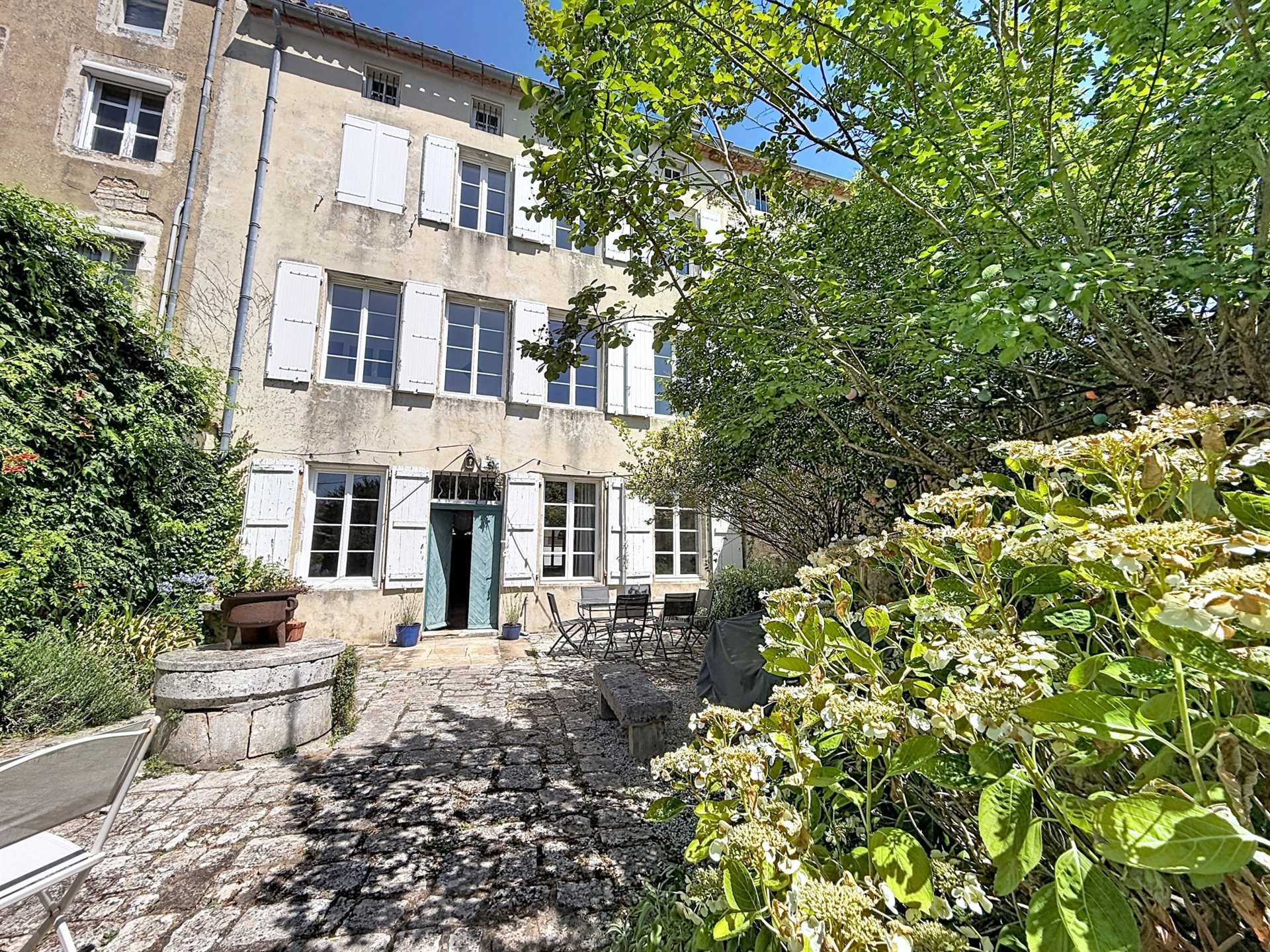 Maison à vendre, 295m², La Rochefoucauld