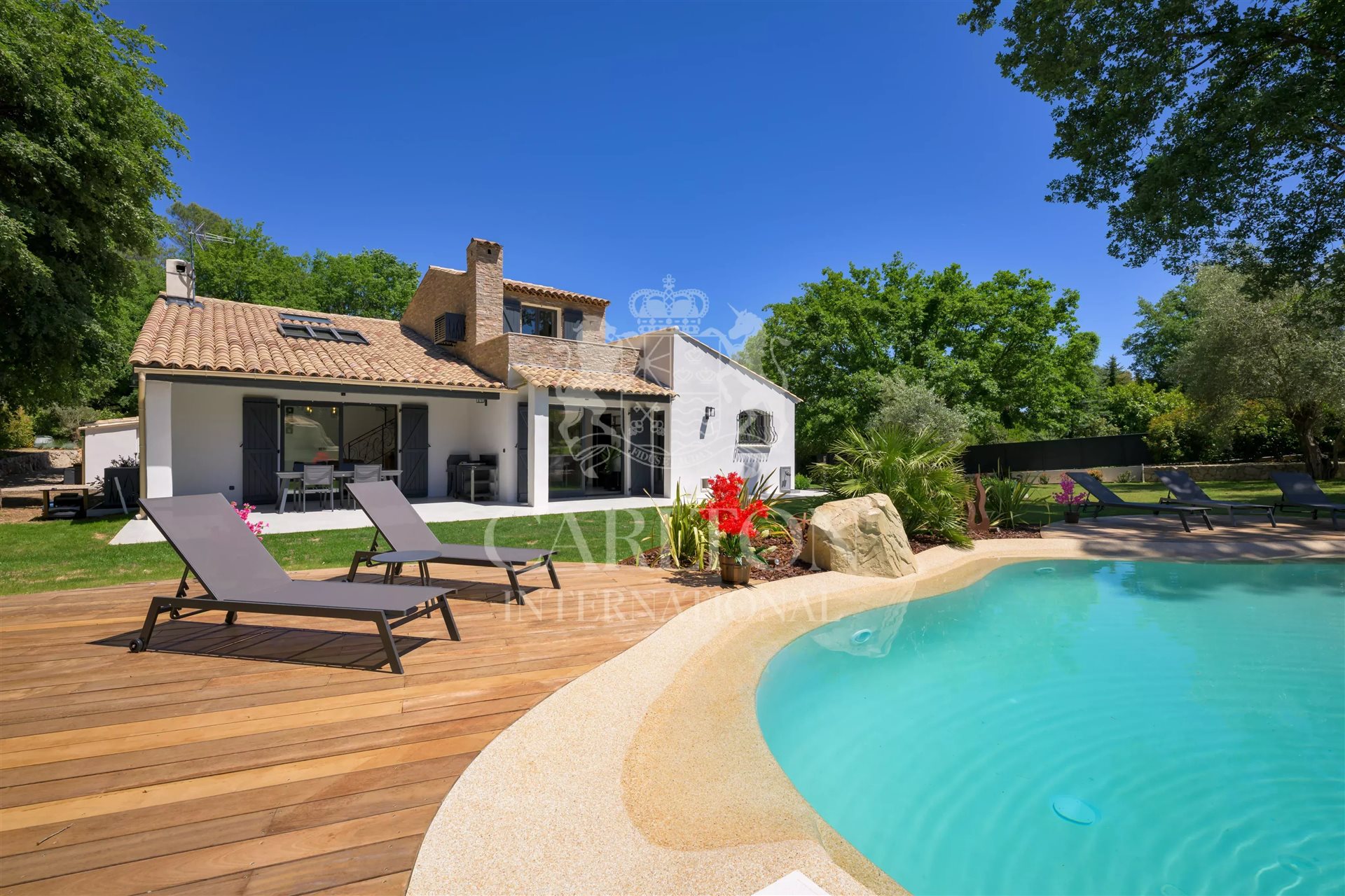 Maison à vendre, 210m², Roquefort-les-Pins