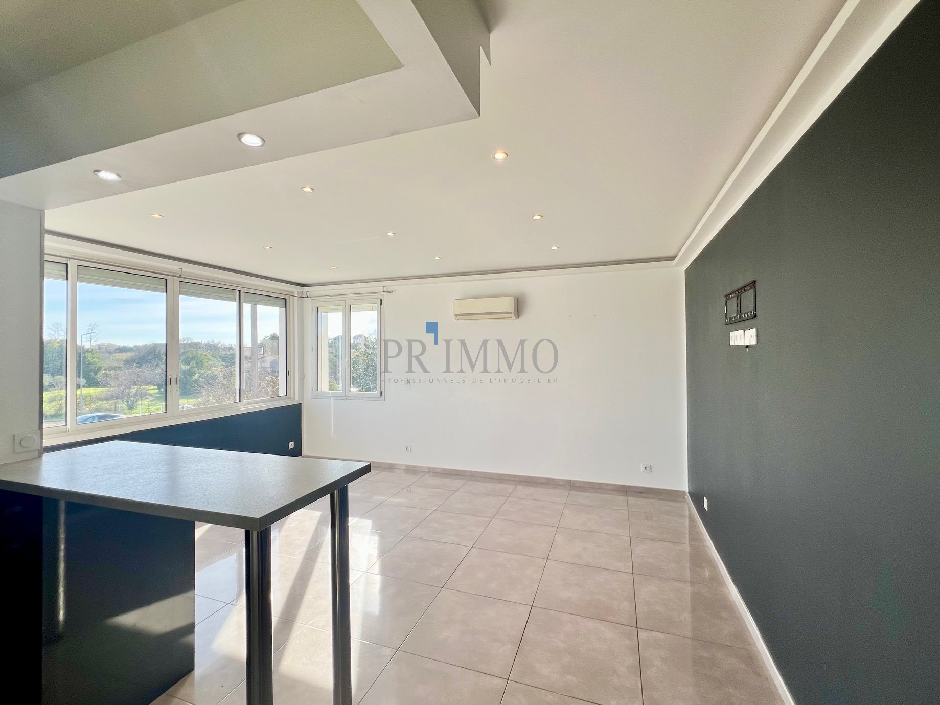 Appartement à vendre, 70m², Fréjus