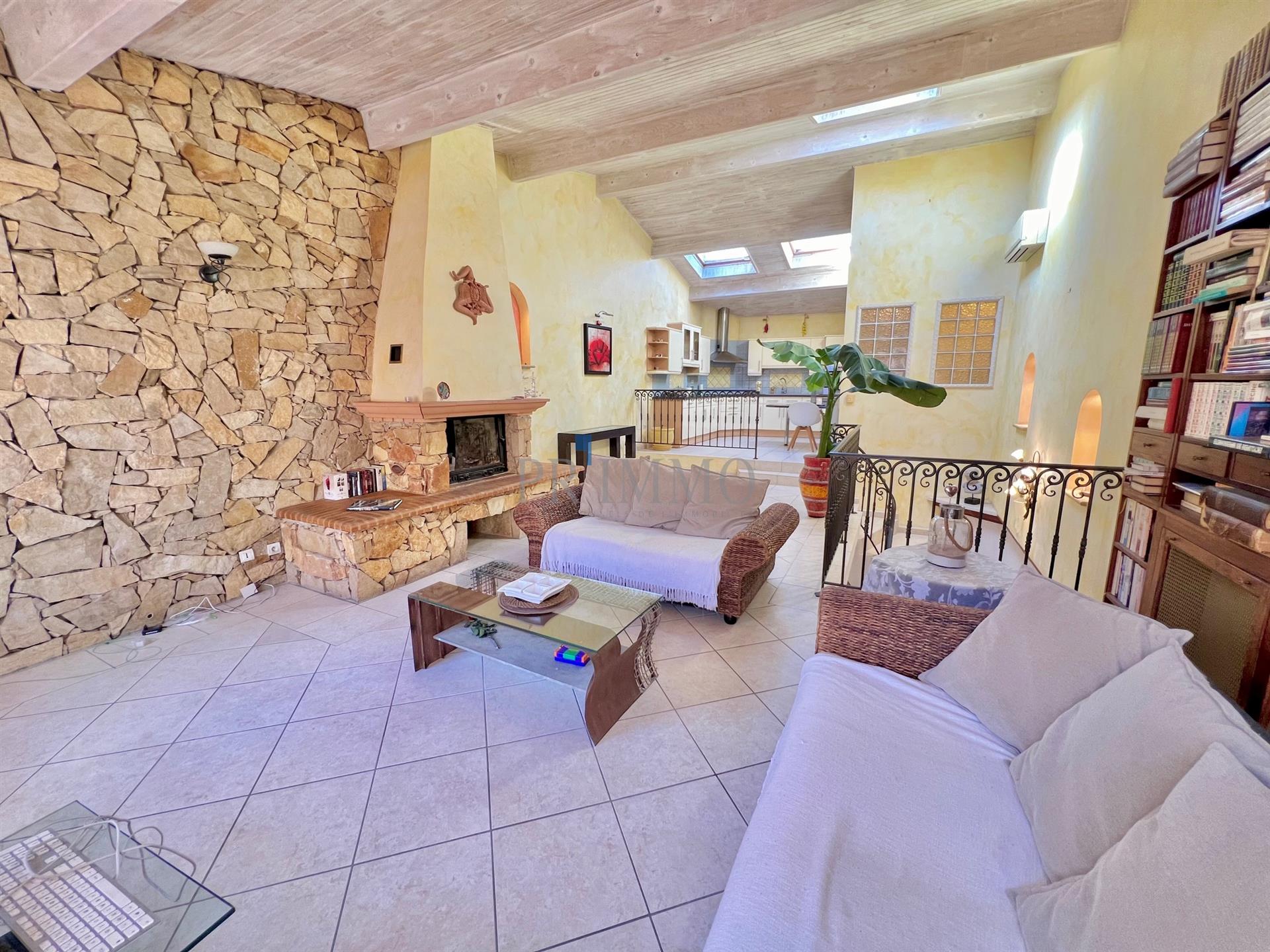 Maison à vendre, 110m², Fréjus