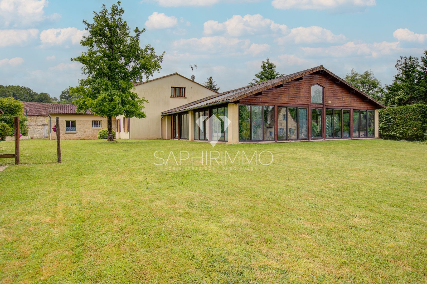Maison à vendre, 300m², Cherveix-Cubas