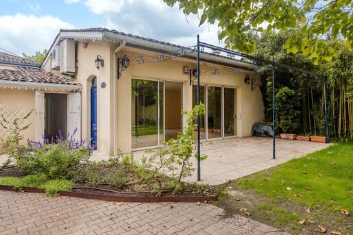 Maison 8 pièces 204 m² · à Talence · 204 m² · 1 170 000 €