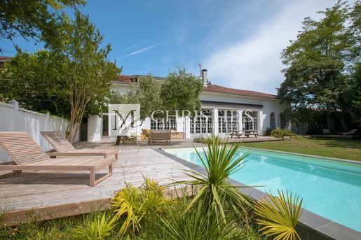 Maison 10 pièces 250 m² · à Andernos-les-Bains · 250 m² · 1 780 000 €