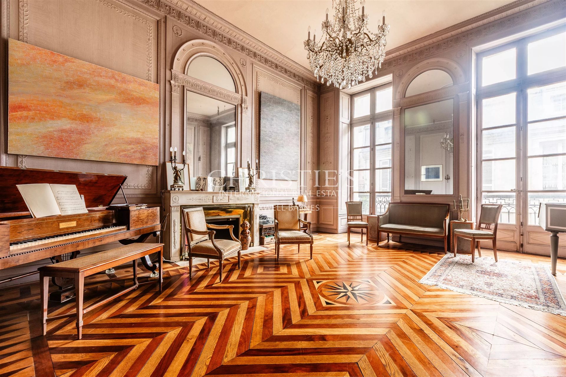 Bordeaux Saint-Pierre - Exceptional Historic Apartment - View 2