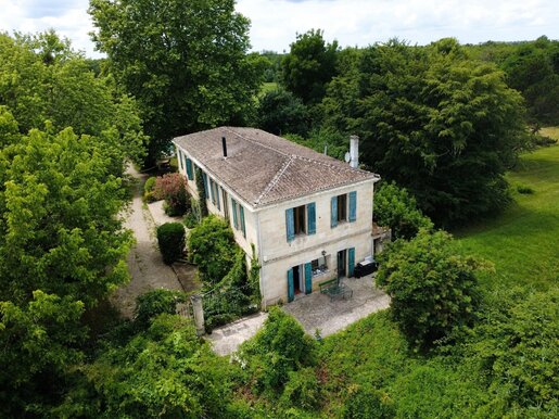 Maison 10 pièces 322 m² · à Beautiran · 322 m² · 905 000 €