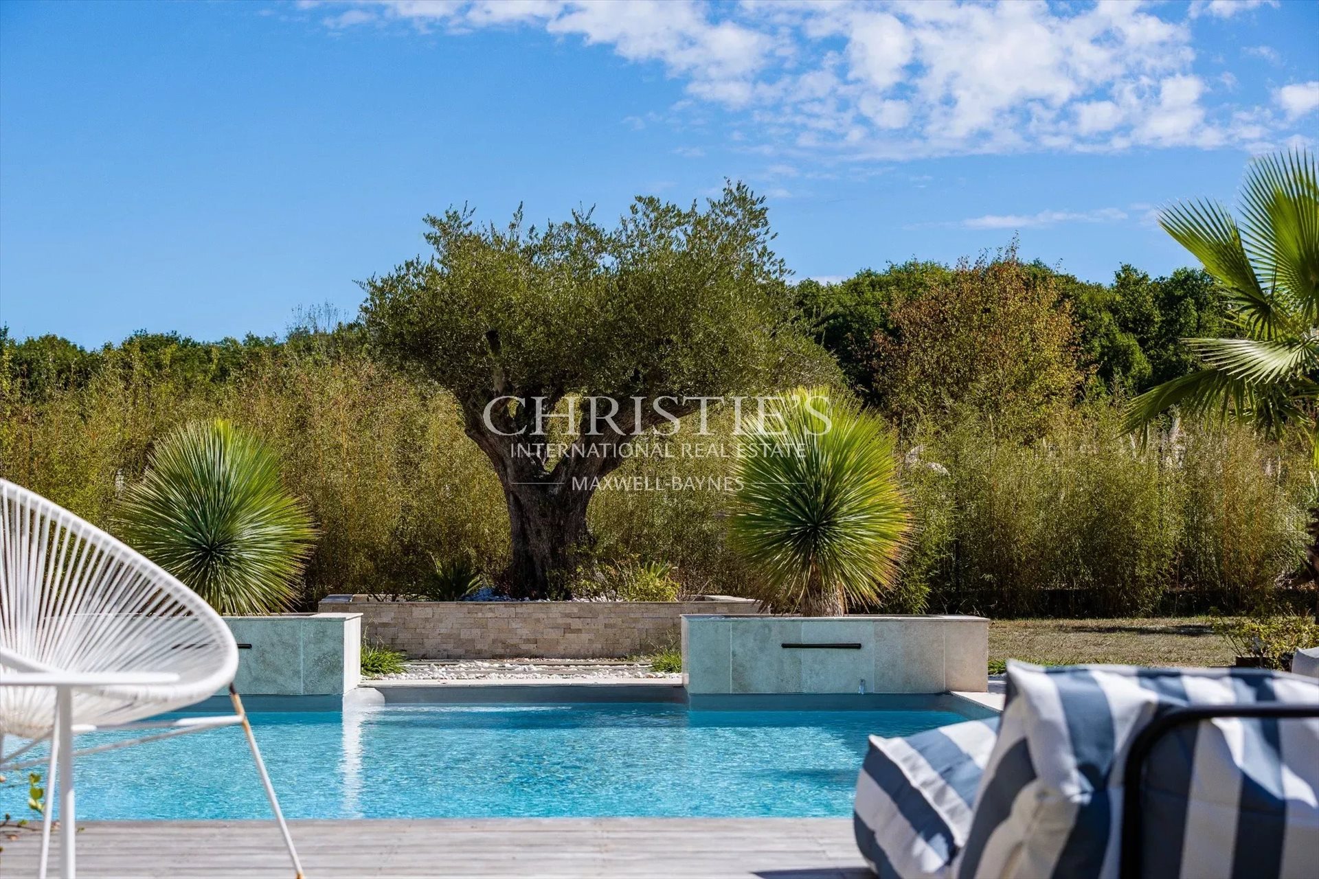 Maison à vendre, 275m², Yvrac