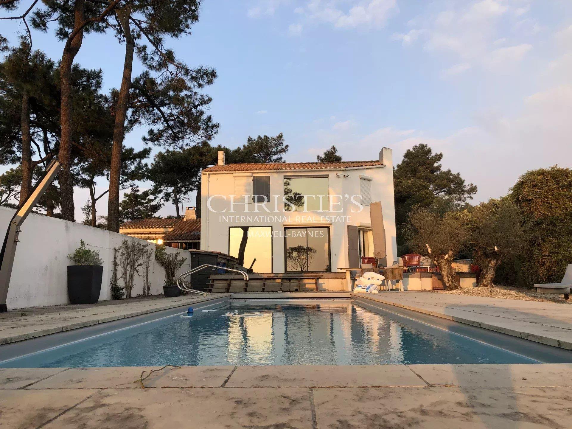 Maison à vendre, 204m², La Flotte
