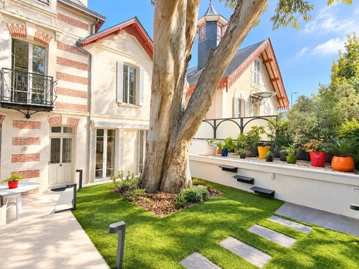Maison 7 pièces 164 m² · à La Rochelle · 164 m² · 1 942 500 €