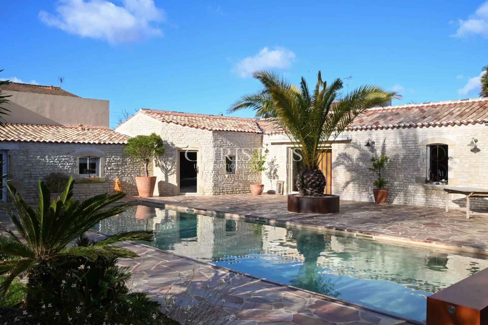 Maison à vendre, 365m², La Rochelle