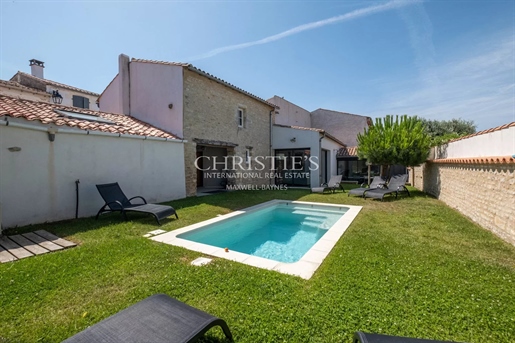 Maison 5 pièces 145 m² · à La Flotte · 145 m² · 1 410 750 €