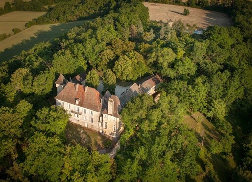 Maison 18 pièces 757 m² · à Monflanquin · 757 m² · 2 100 000 €