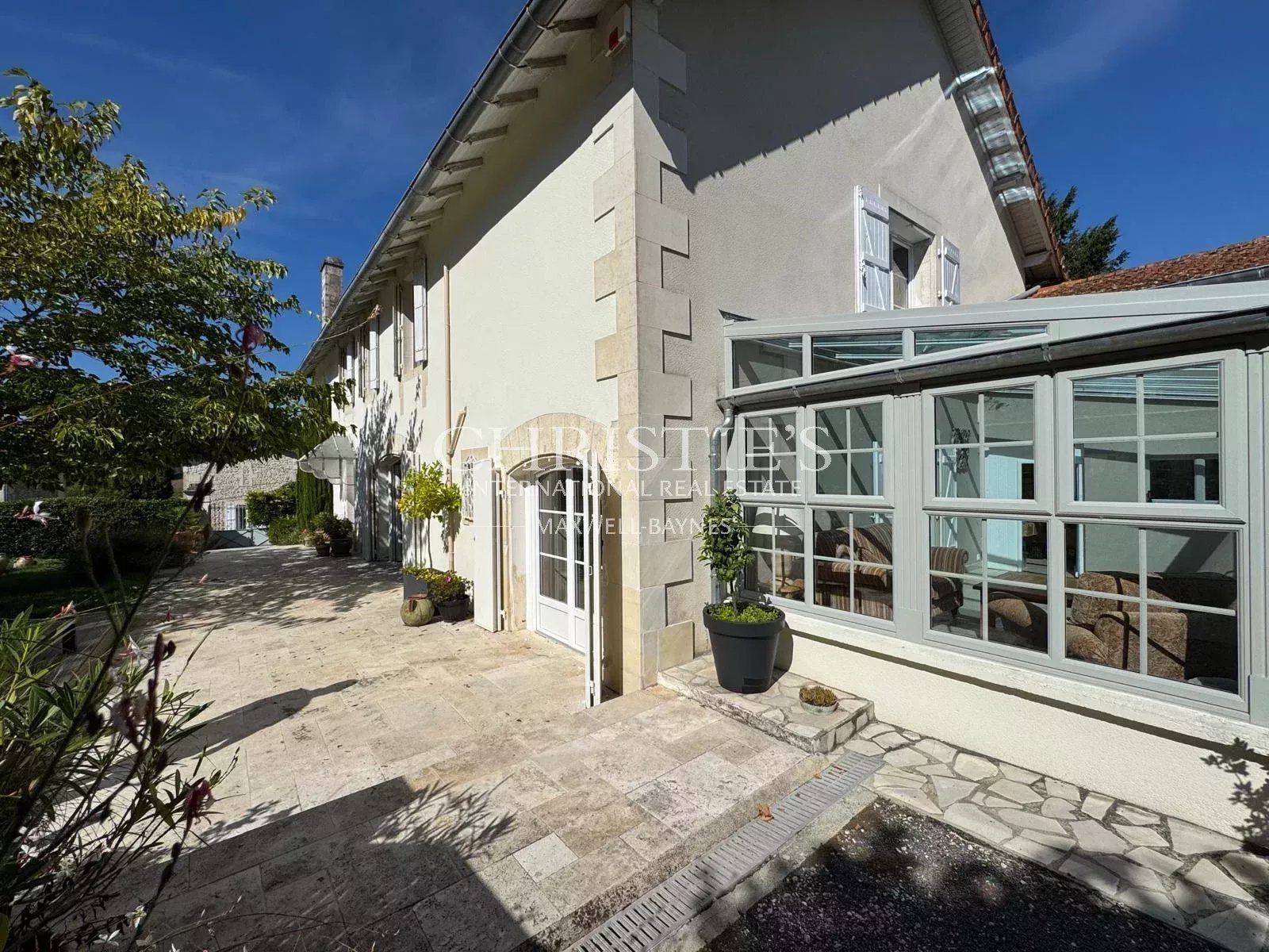 Maison à vendre, 266m², Villebois-Lavalette