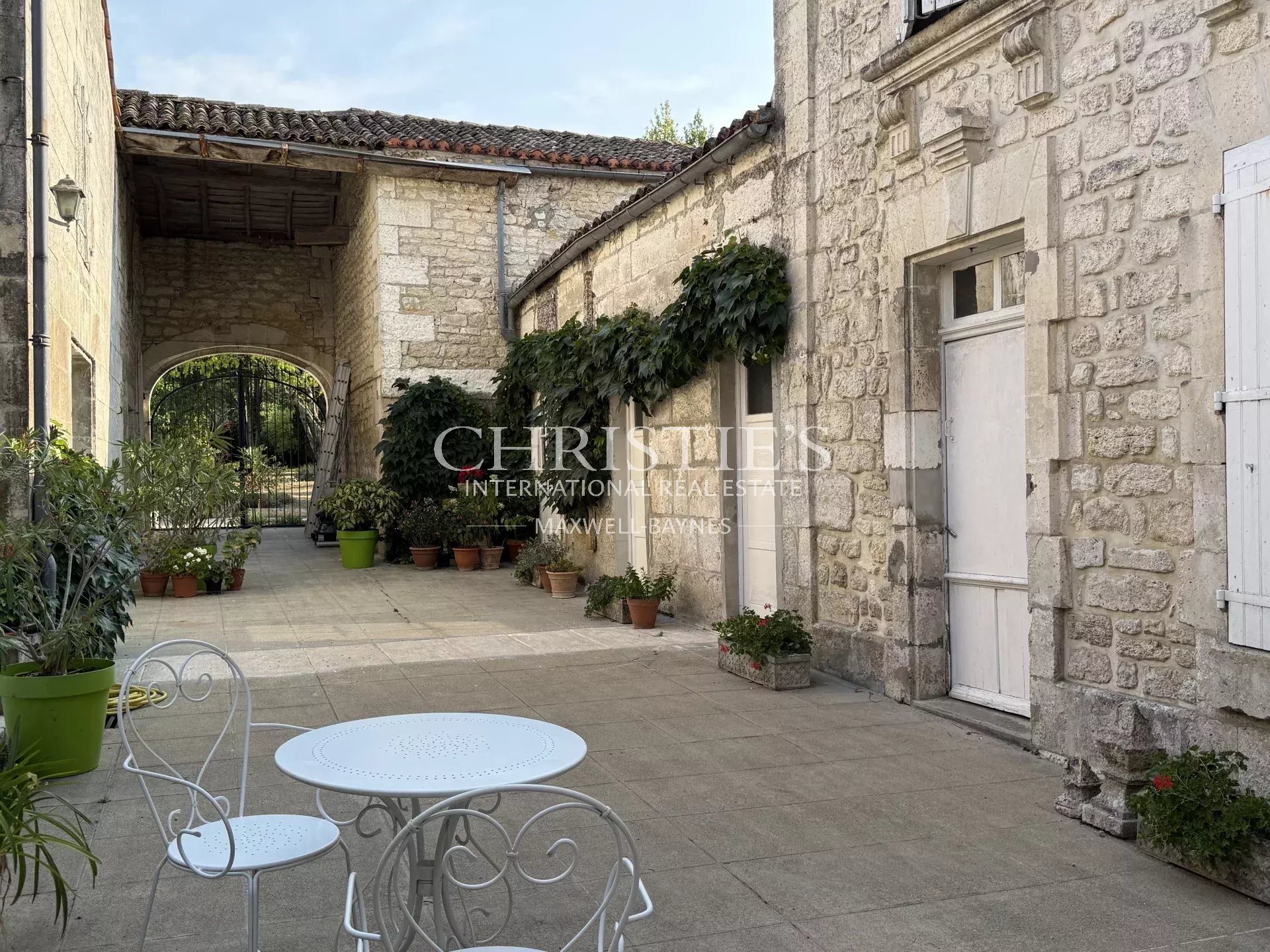 Maison à vendre, 181m², Angoulême