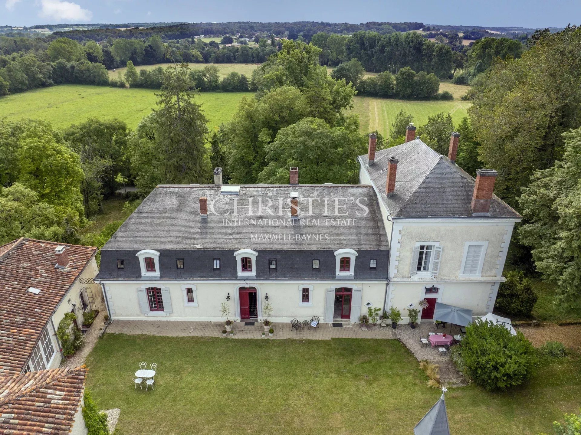 Maison à vendre, 620m², Montagrier