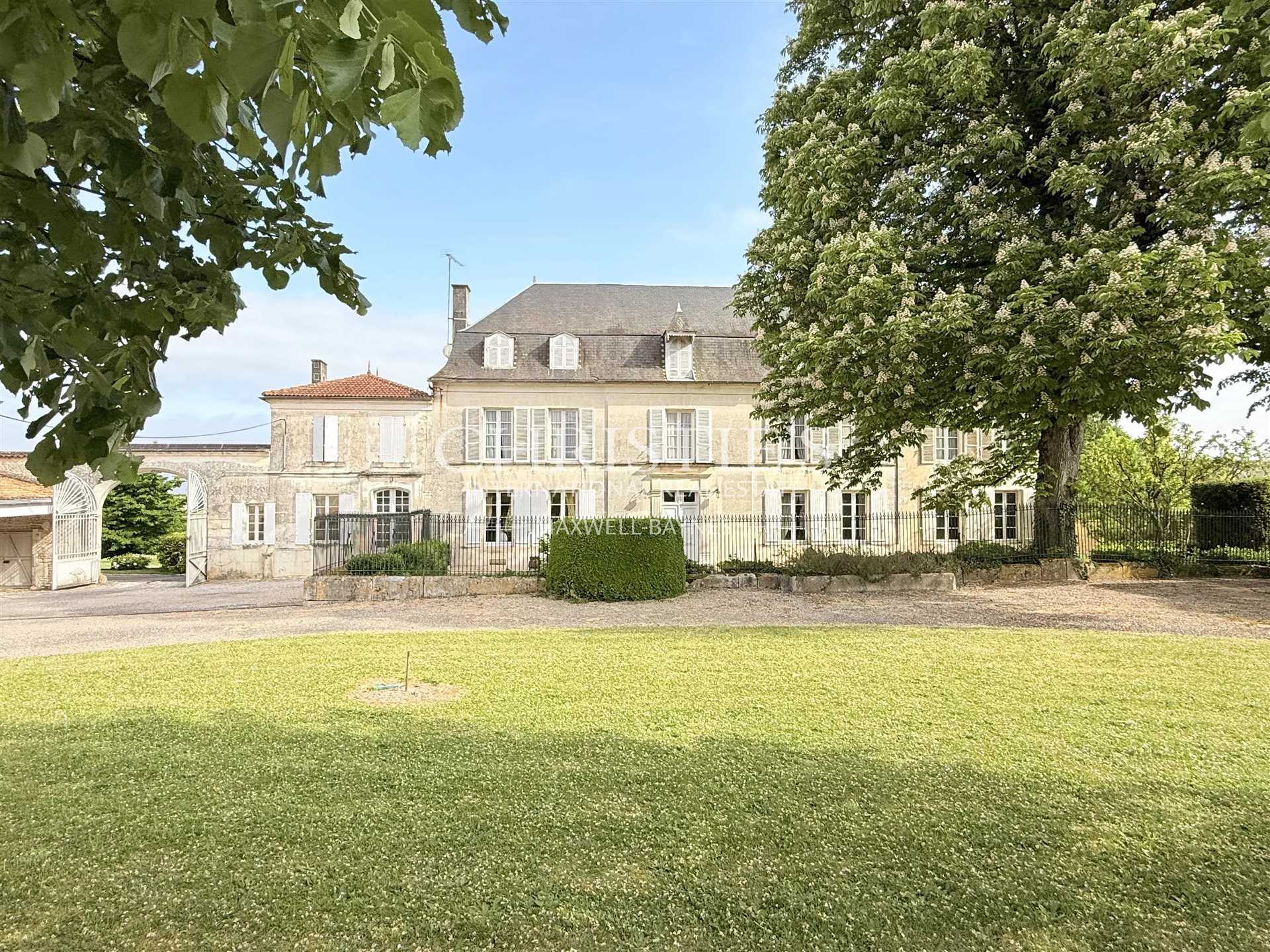 Maison à vendre, 590m², Cognac
