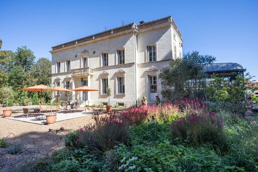 Maison 14 pièces 395 m² · à Nérac · 395 m² · 895 000 €
