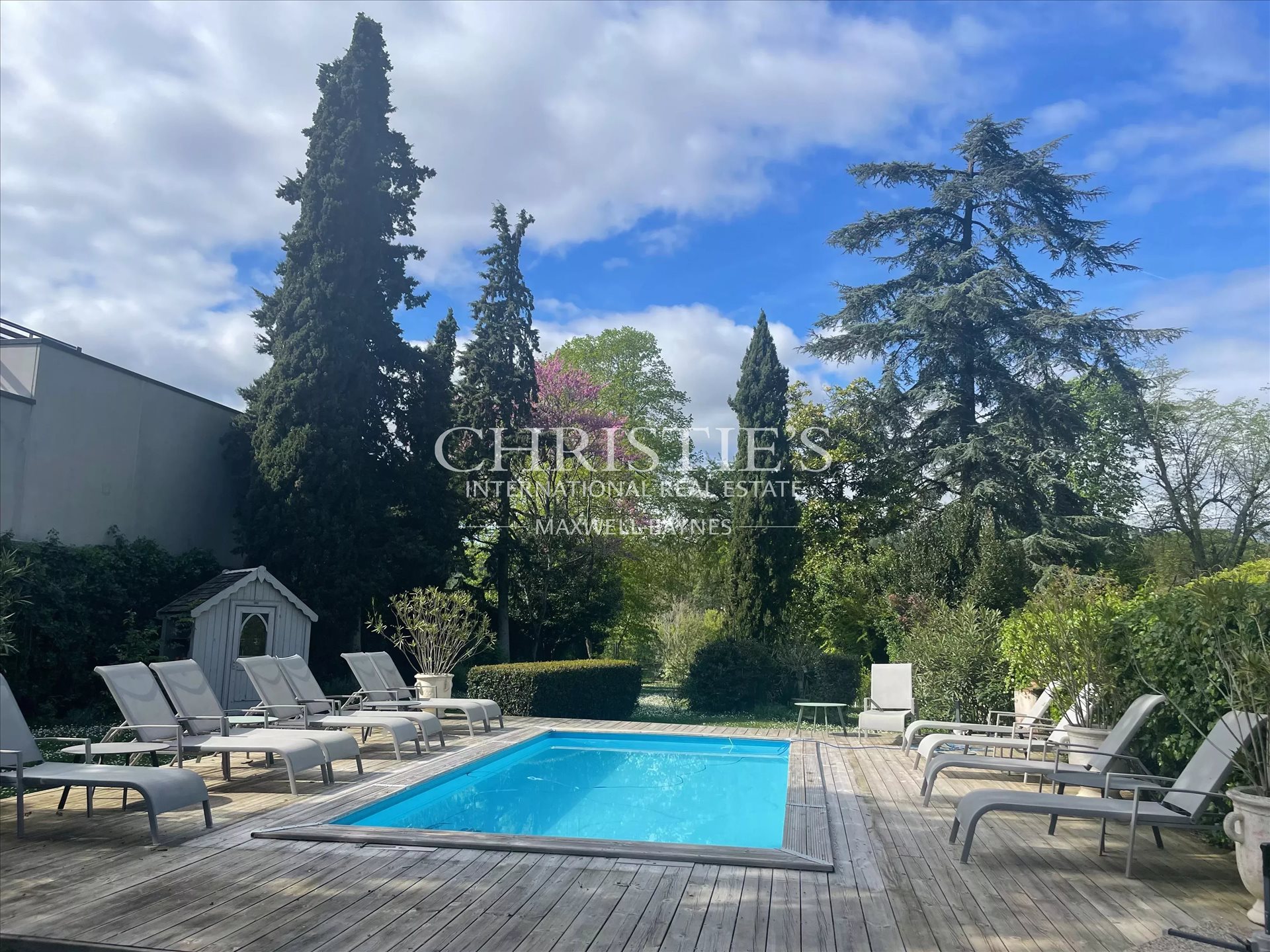 Maison à vendre, 652m², Sainte-Foy-la-Grande